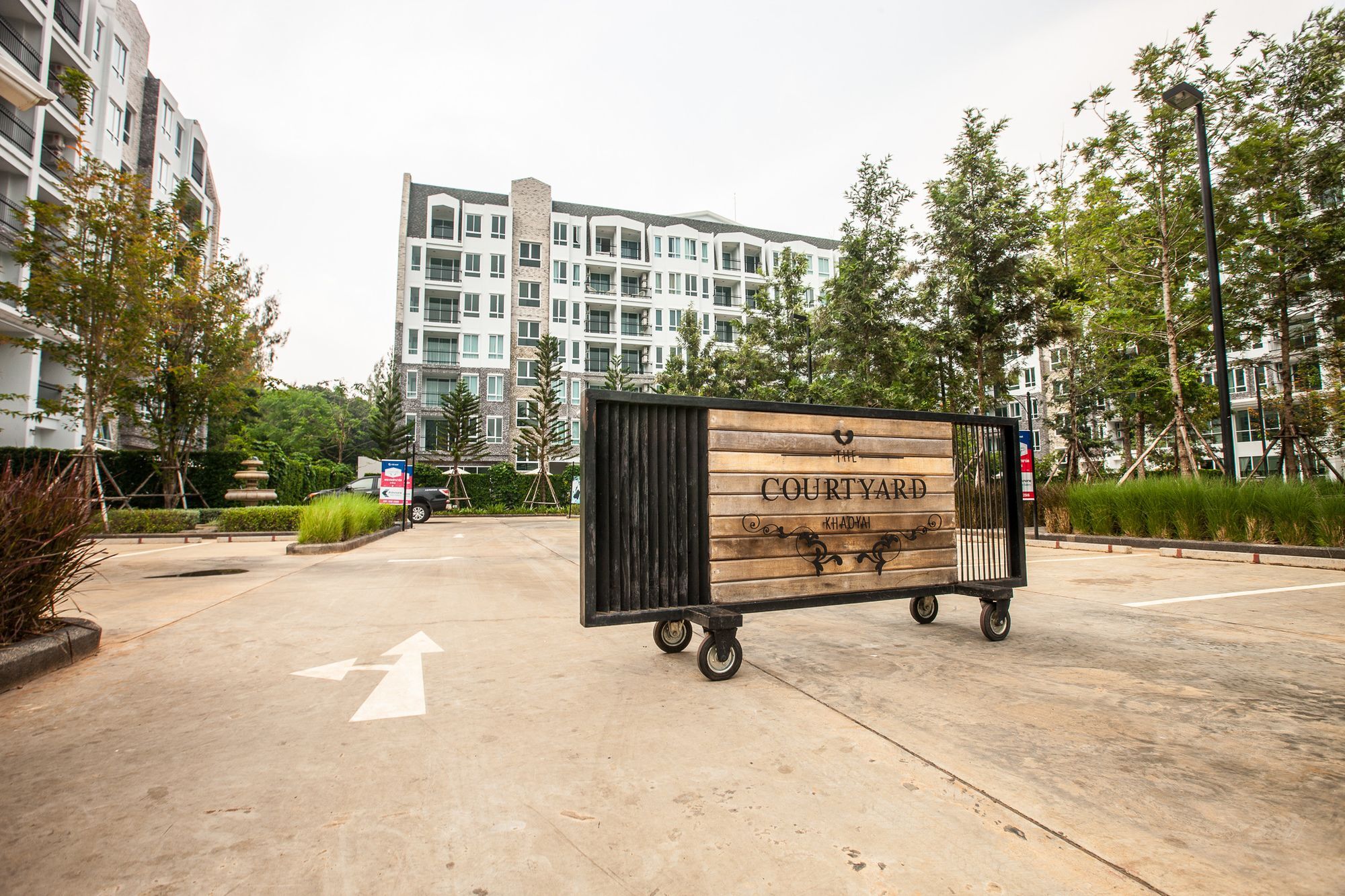 Courtyard Khaoyai By Paka Hotel Mu Si Exterior photo