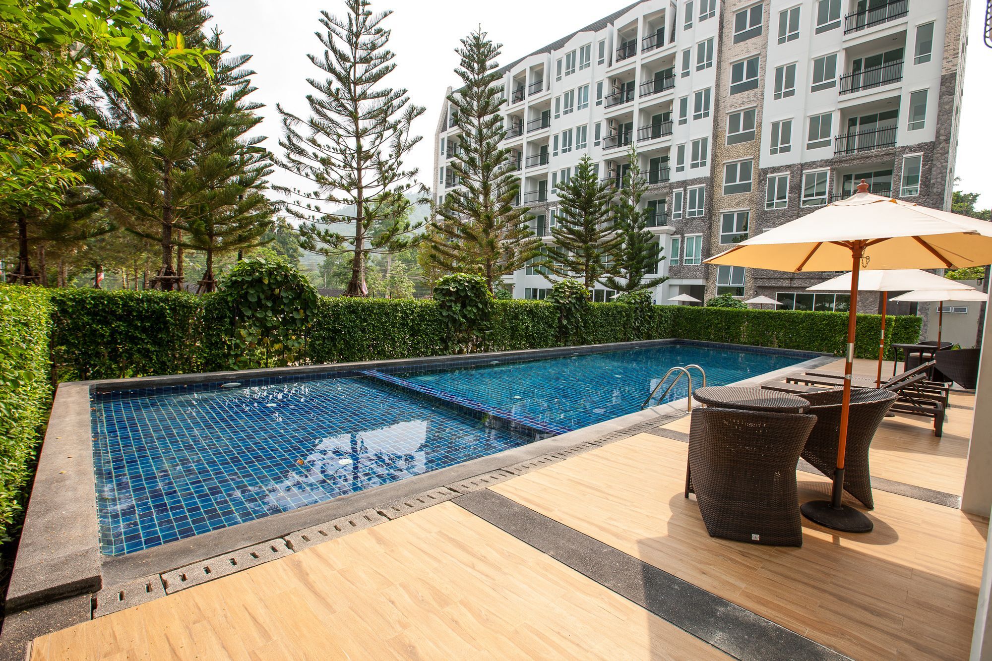 Courtyard Khaoyai By Paka Hotel Mu Si Exterior photo